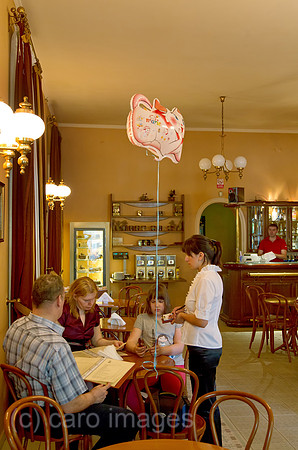 00A120506D326CARO.JPG