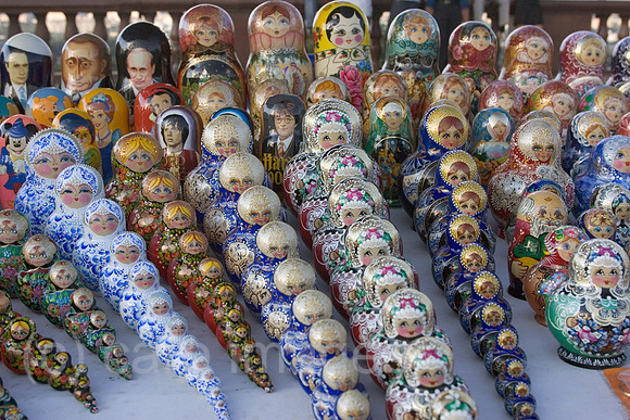 00S050722D037CAROE.JPG