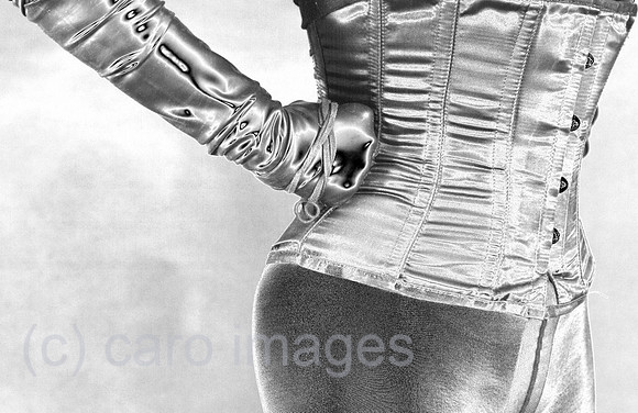 0SH060412D004CARO.JPG