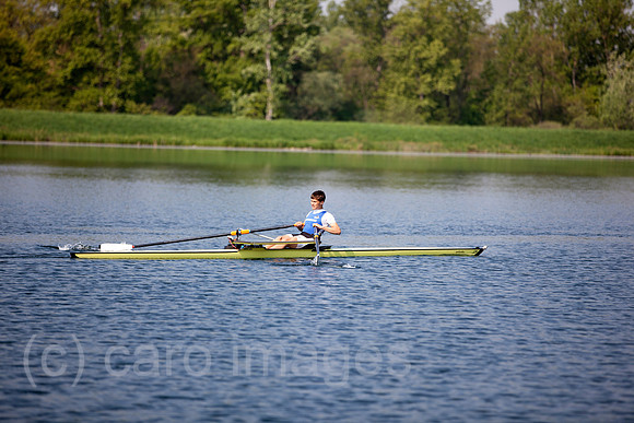0RA110420D001CAROE.JPG