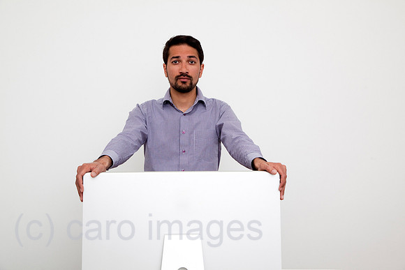 0RA110423D011CAROE.JPG