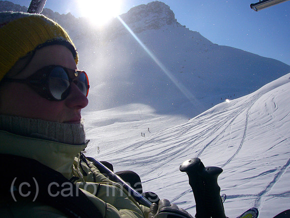00X070125D008CARO.JPG