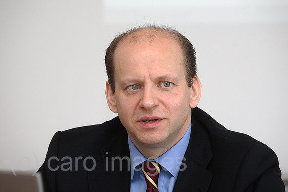 00X070228D001CARO.JPG
