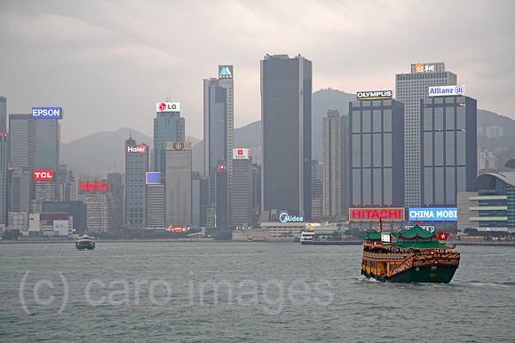 00X070318D039CARO.JPG