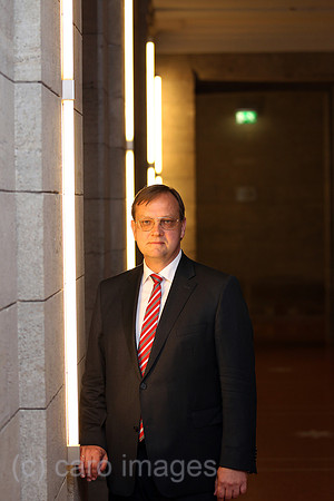 0GE130902D014CARO.JPG