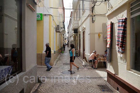 00P160809D887CARO.JPG