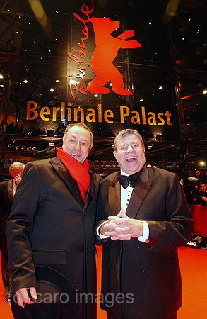 00Y050210D026CARO.JPG