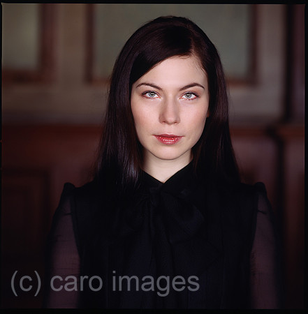 0HS100610D001CARO.JPG
