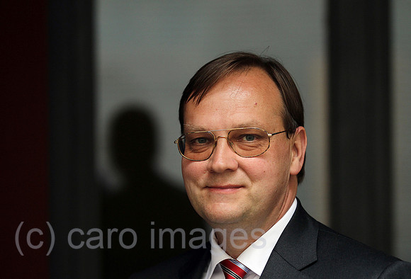 0GE130902D012CARO.JPG