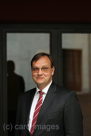 0GE130902D001CARO.JPG