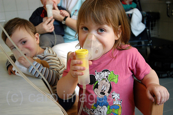 0AH040107D010CARO.JPG