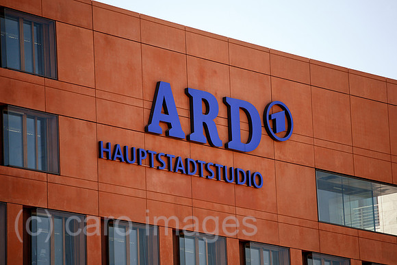 0SP080624D194CARO.JPG