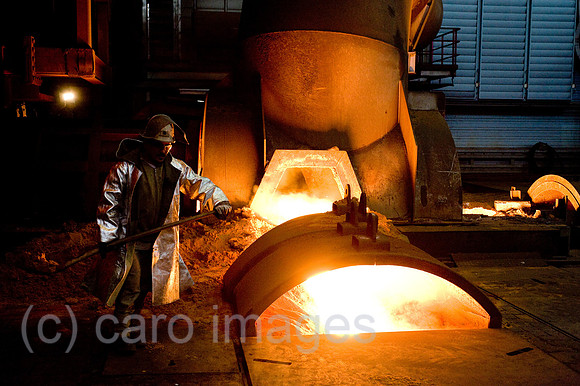 00K090213D067CAROE.JPG