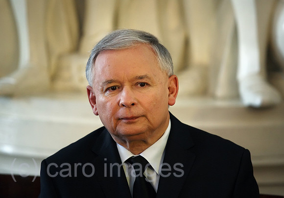 00A100616D020CARO.JPG