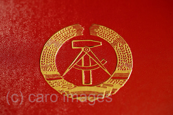 00W111127D001CARO.JPG