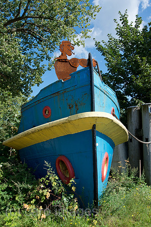 00W120827D011CARO.JPG