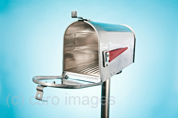 00W110920D002CARO.JPG