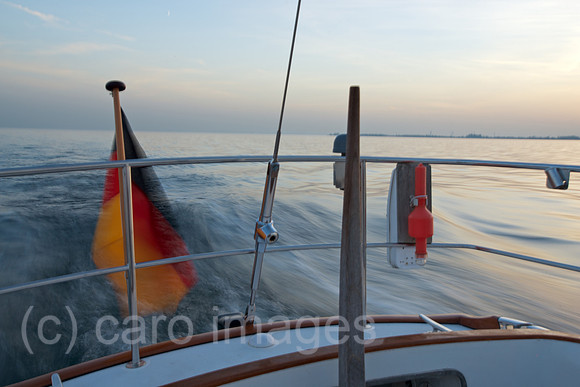 00W121019D009CARO.JPG