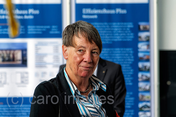 EJH140930D045CARO.JPG
