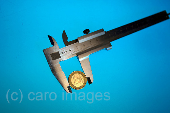 EJH11030011CARO.JPG