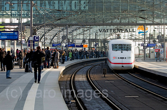 EJH11030200CARO.JPG