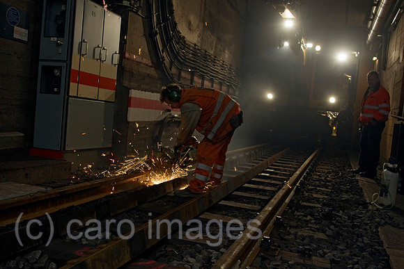EJH11010523CARO.JPG