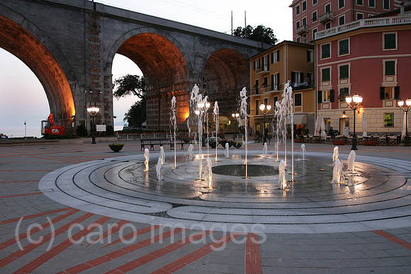 0AT070411D922CARO.JPG