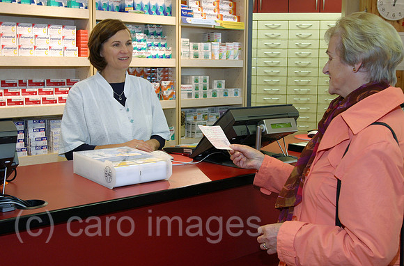 0AT061020D006CARO.JPG