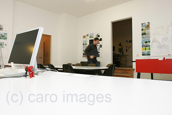 0AT061224D004CAROE.JPG