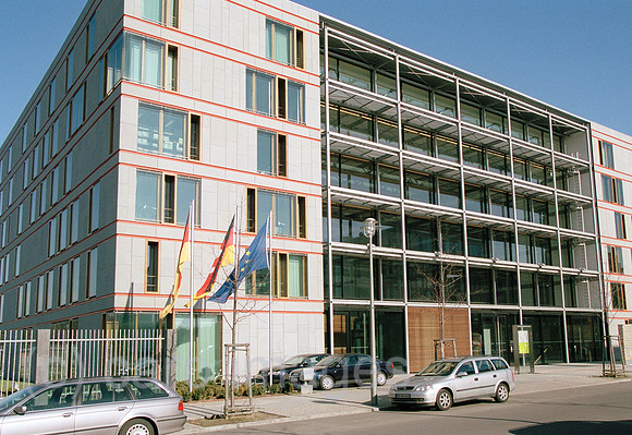 00R078930CARO.JPG