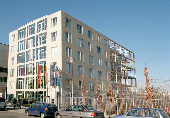 00R078920CARO.JPG