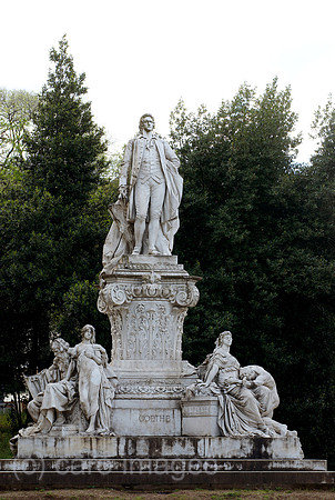 00N090422D251CAROE.JPG