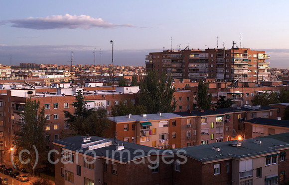 00N091002D104CAROE.JPG