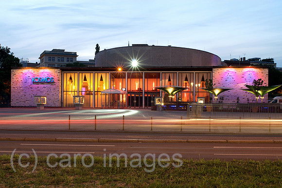 00N090520D755CAROE.JPG