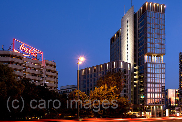 00N090715D615CAROE.JPG