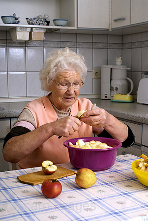 00N090313D032CAROE.JPG
