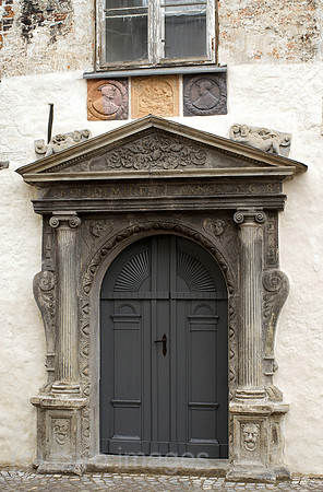 00N090330D117CAROE.JPG