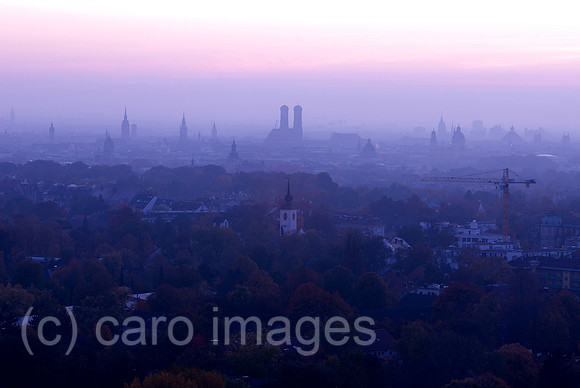 00N081011D005CAROE.JPG