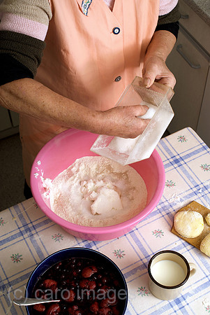00N090313D045CAROE.JPG