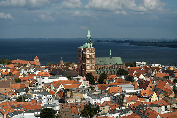 00N090930D202CAROE.JPG
