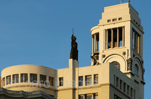 00N091004D029CAROE.JPG