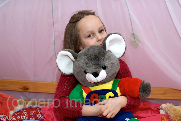 00N090717D063CAROE.JPG