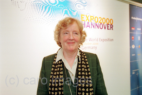 00M090028CARO.JPG