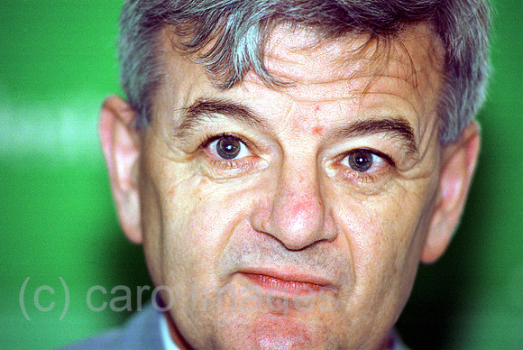 00M096226CARO.JPG