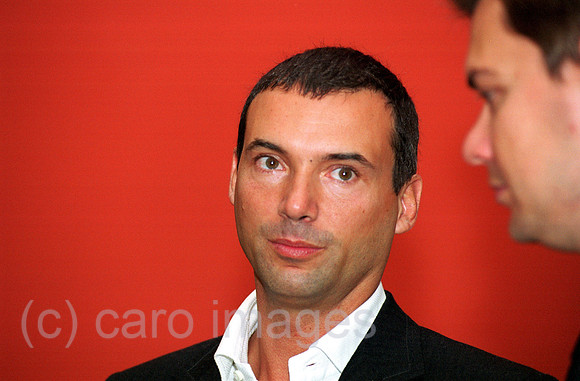 00M098503CARO.JPG