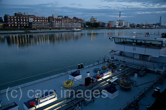 00A120721D022CARO.JPG
