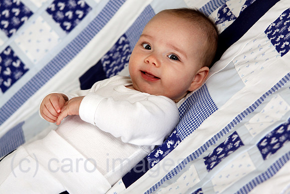0AT110406D017CAROE.JPG
