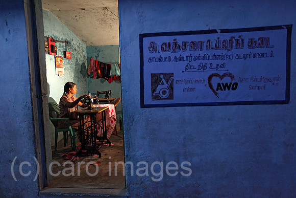 00U090702D066CAROE.JPG