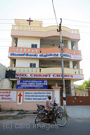 00U090701D022CAROE.JPG