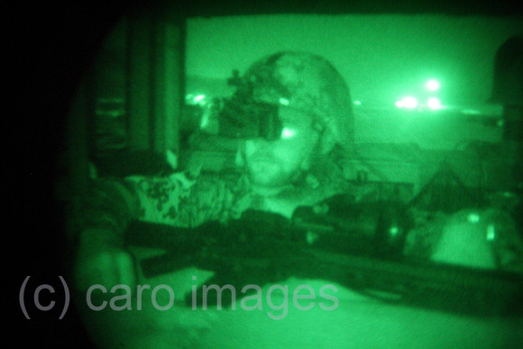 00U081006D144CAROE.JPG
